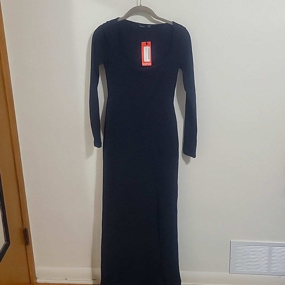 NWT Boohoo Black floor length dress - tall